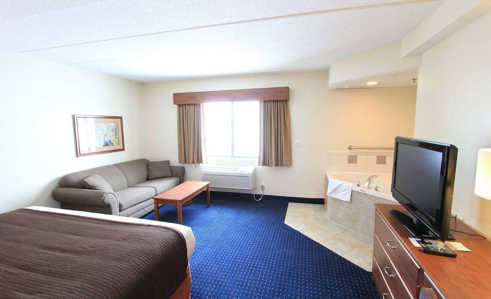 Americinn By Wyndham Cedar Rapids Airport Buitenkant foto
