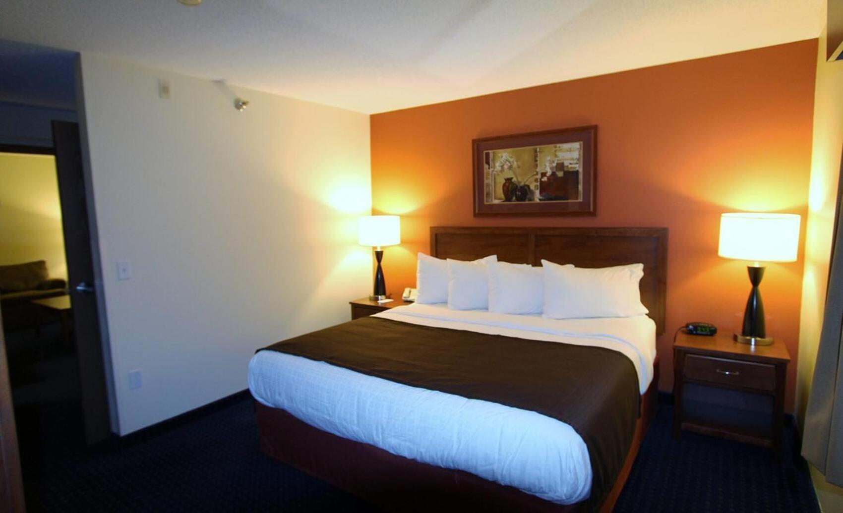 Americinn By Wyndham Cedar Rapids Airport Buitenkant foto