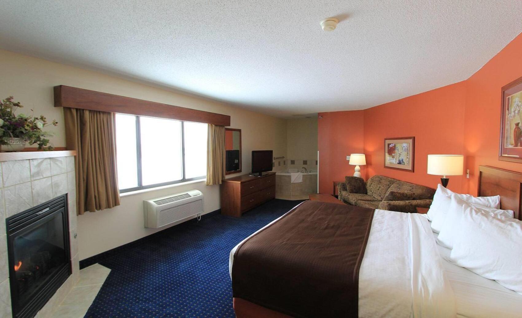 Americinn By Wyndham Cedar Rapids Airport Buitenkant foto